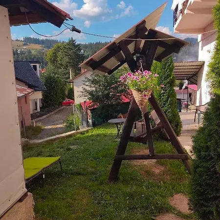 Pensiunea Io-mara *
